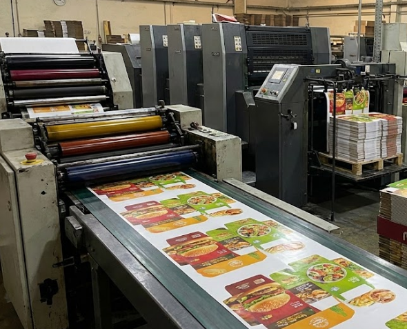 طباعة علب طعام في الرياض