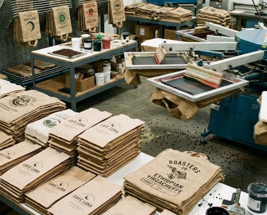 طباعة أكياس كافيه بالرياض