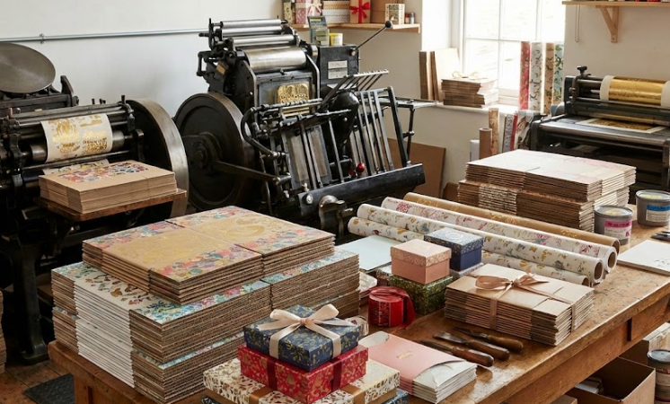 طباعة علب تغليف للهدايا في الرياض